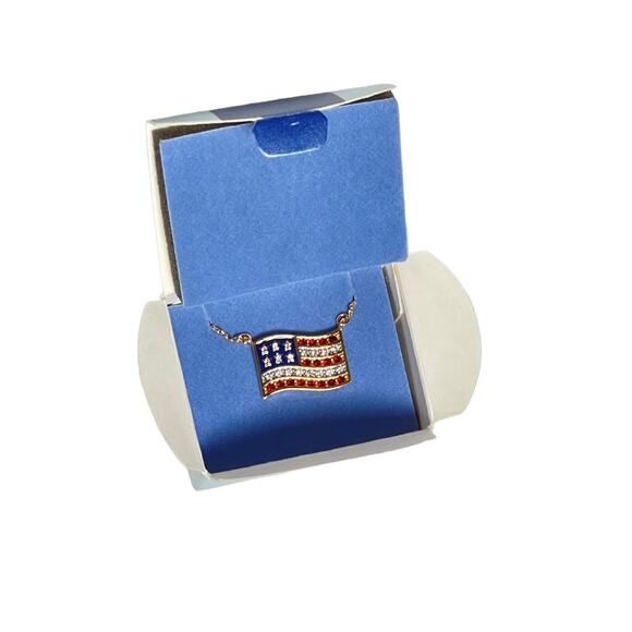 Vintage Avon USA Flag Necklace Patriotic - Picture 8 of 9